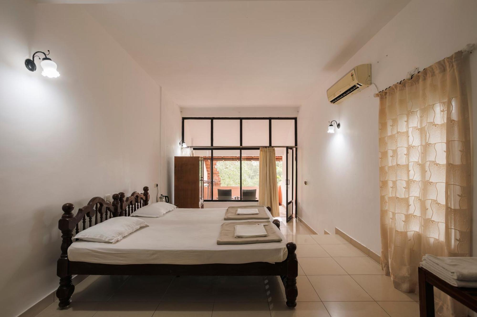 Sai Vishram Beach Resort Bainduru Exterior photo