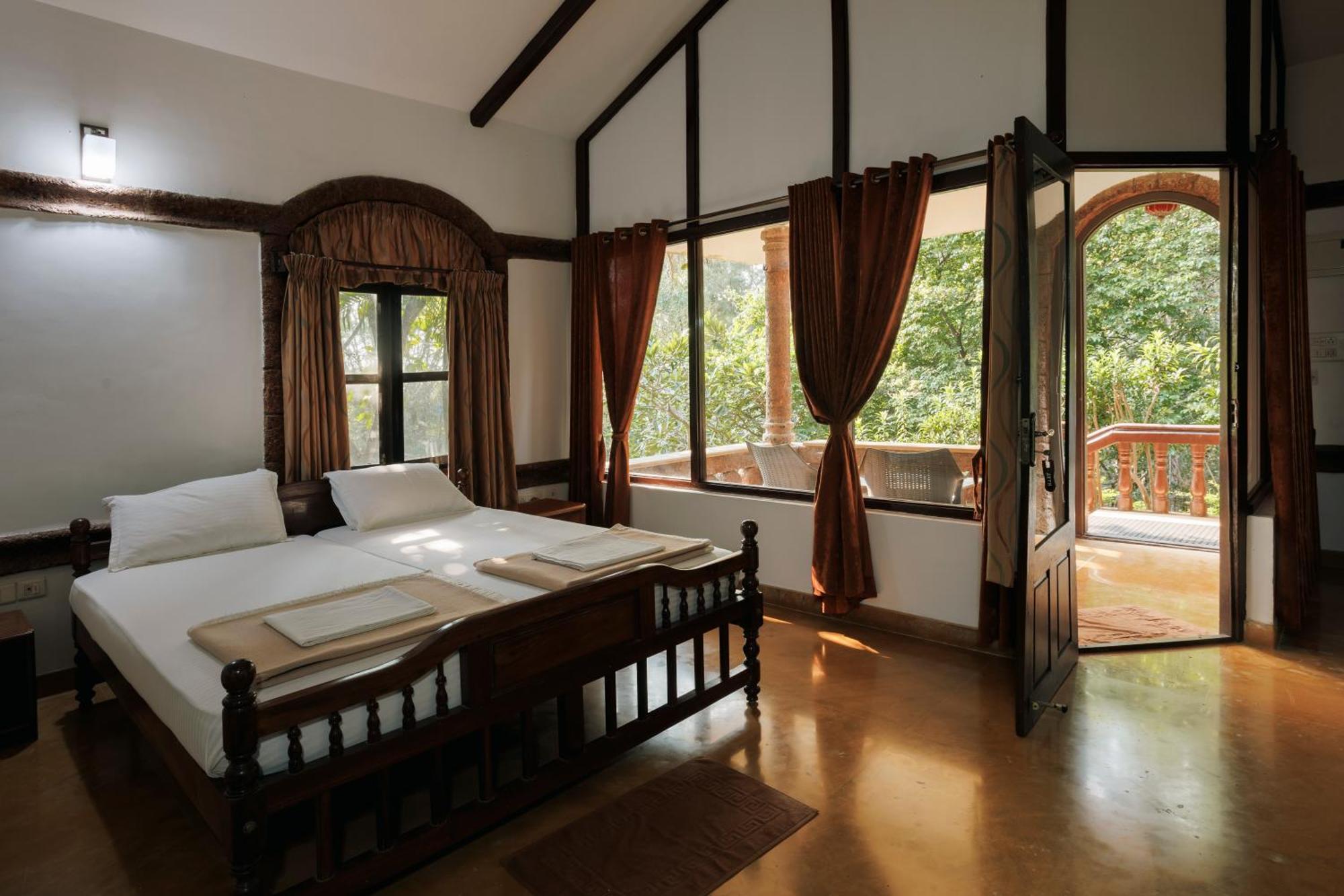 Sai Vishram Beach Resort Bainduru Exterior photo